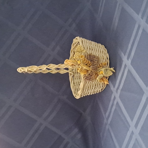 🌴RARE Vintage Cottagecore Wicker Basket - Picture 3 of 11